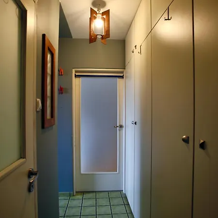 Apartment Sunny Seaside In Area Close To Pet Friendly *